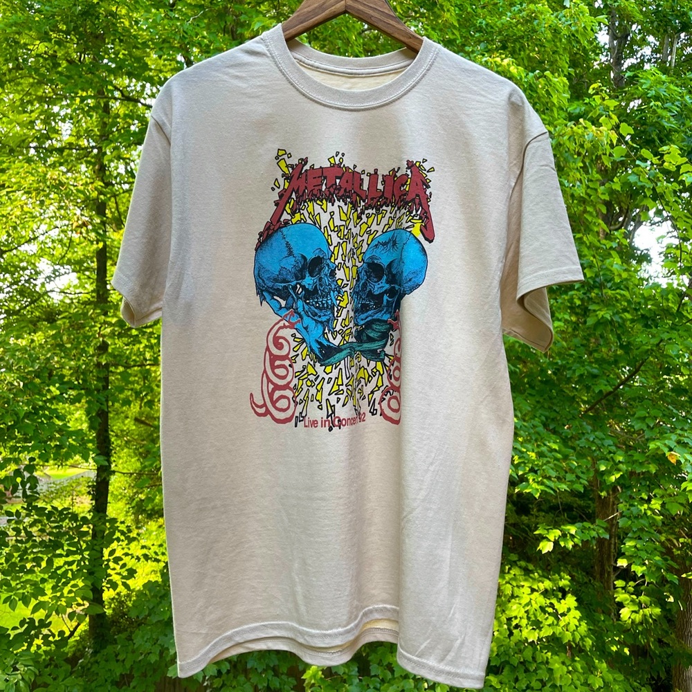 Metallica graphic tee
